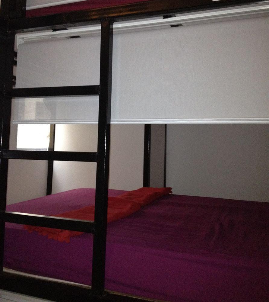 Plush Pods Hostel สิงคโปร์ ภายนอก รูปภาพ
