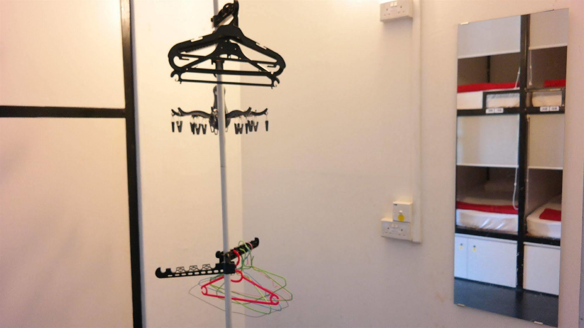 Plush Pods Hostel สิงคโปร์ ภายนอก รูปภาพ