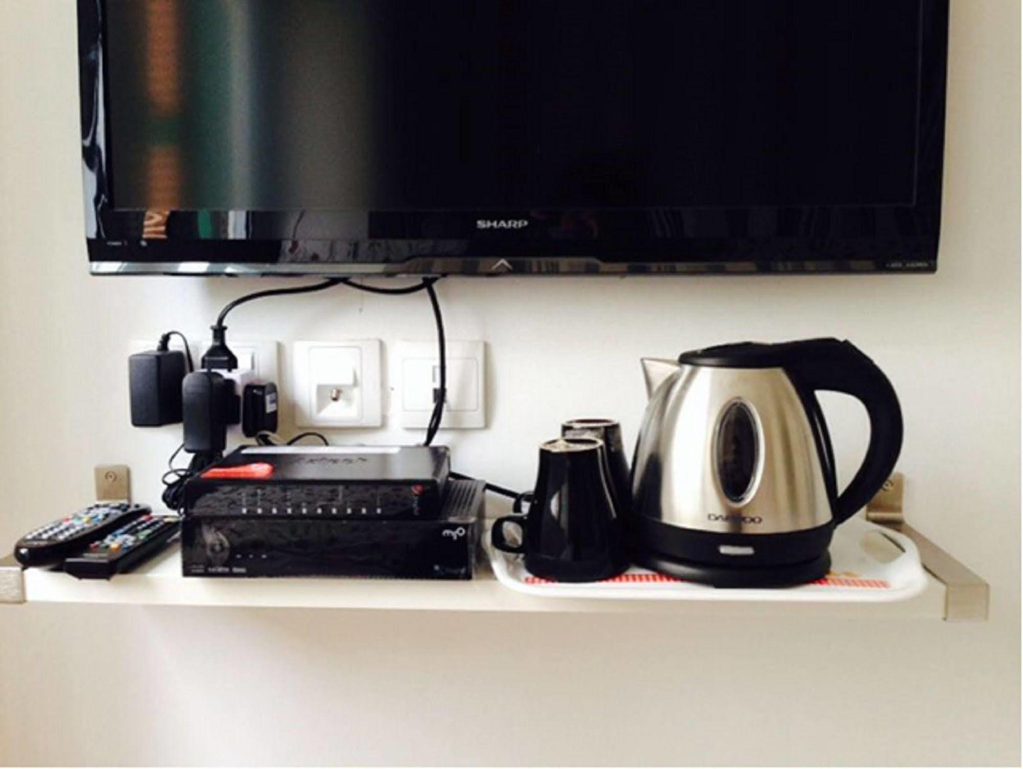 Plush Pods Hostel สิงคโปร์ ภายนอก รูปภาพ