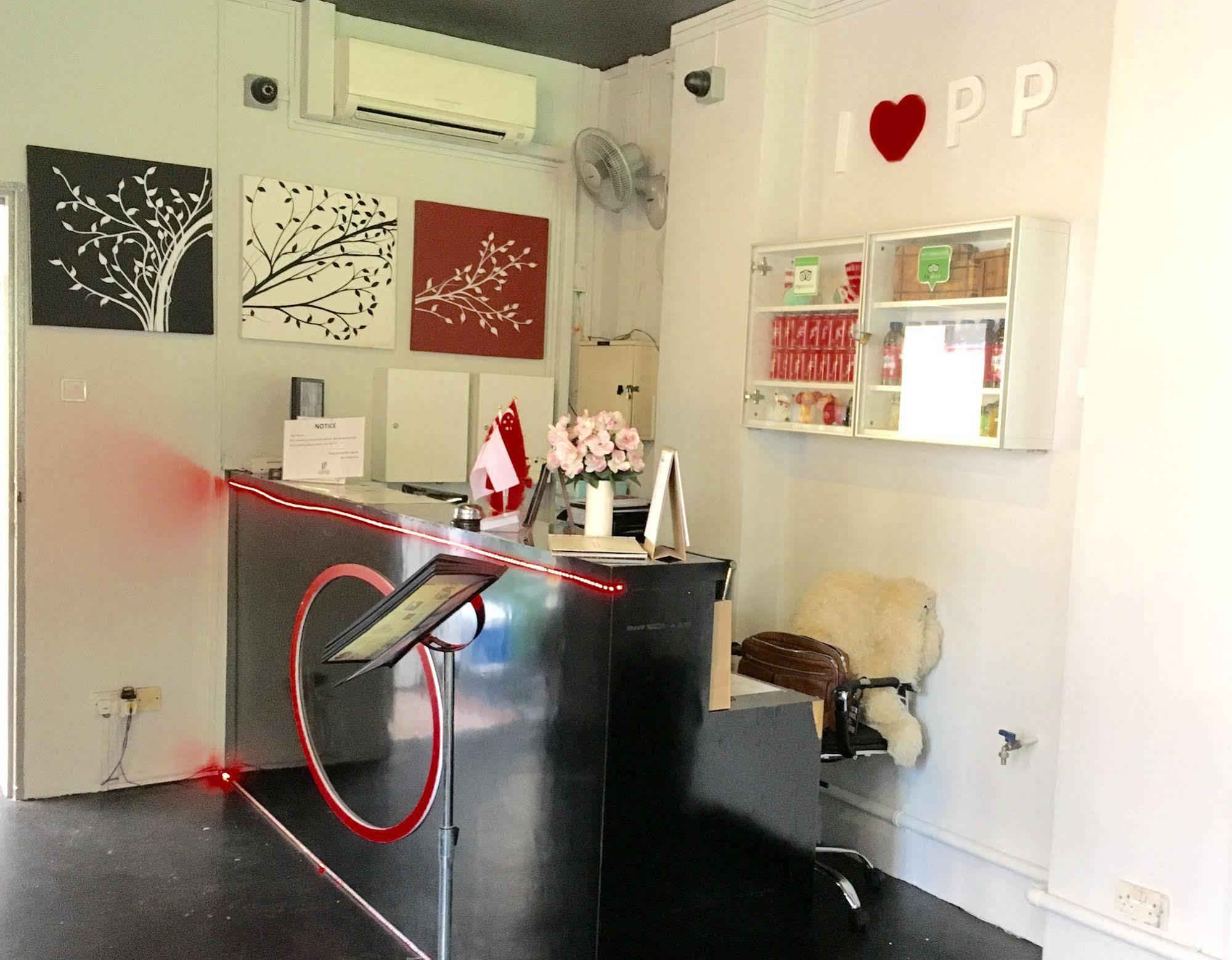 Plush Pods Hostel สิงคโปร์ ภายนอก รูปภาพ
