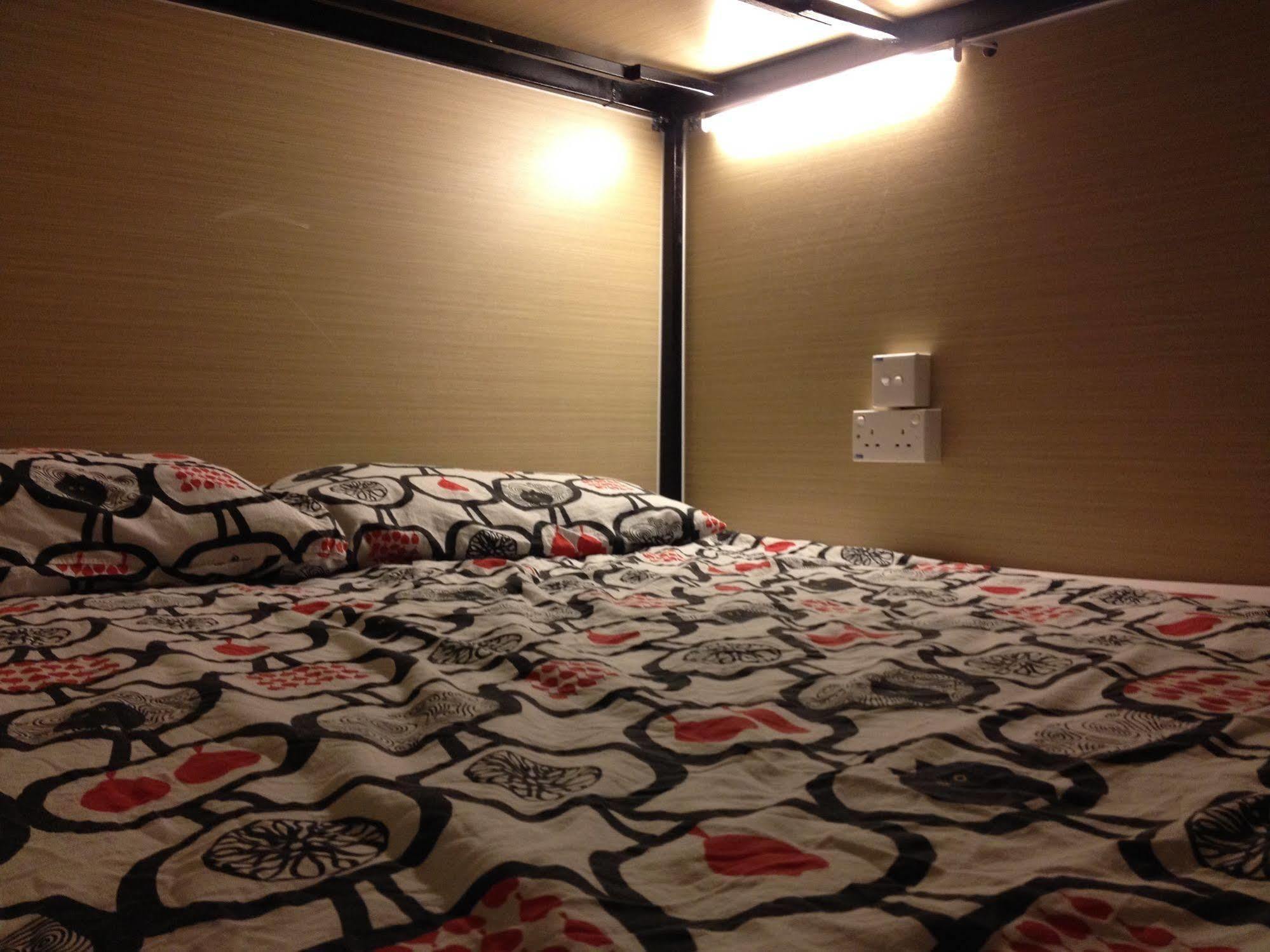 Plush Pods Hostel สิงคโปร์ ภายนอก รูปภาพ